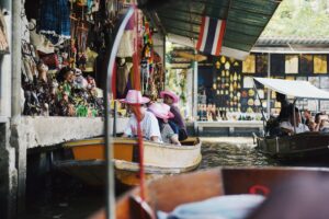 Damnoen Saduak Floating Market
